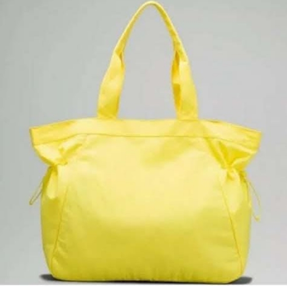 Lululemon Side-Cinch Shopper Bag Stunning Bright Yellow Durable Easy 2 Clean NWT - Picture 5 of 13
